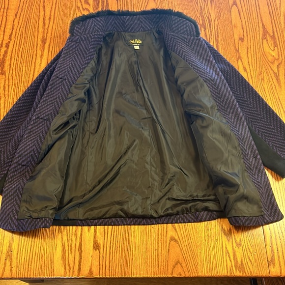 Bob Mackie Wearable Art Purple & Black Herringbone Fleece Coat w Faux Fur Collar - Picture 6 of 10
